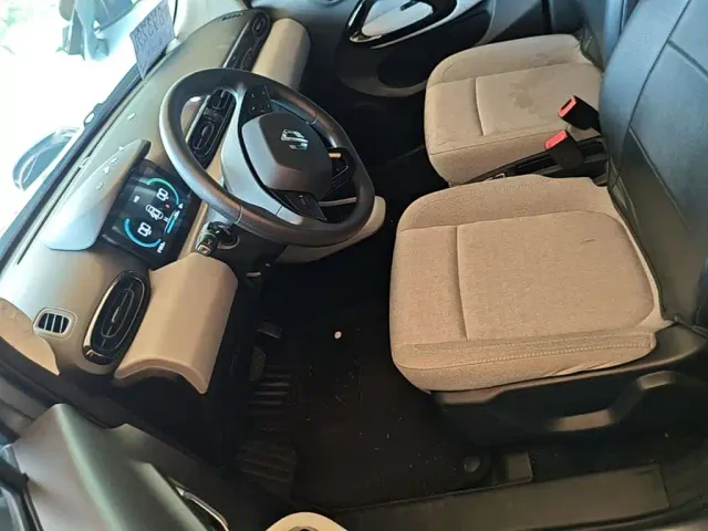 Leapmotor T03 — Фото автомобиля 14