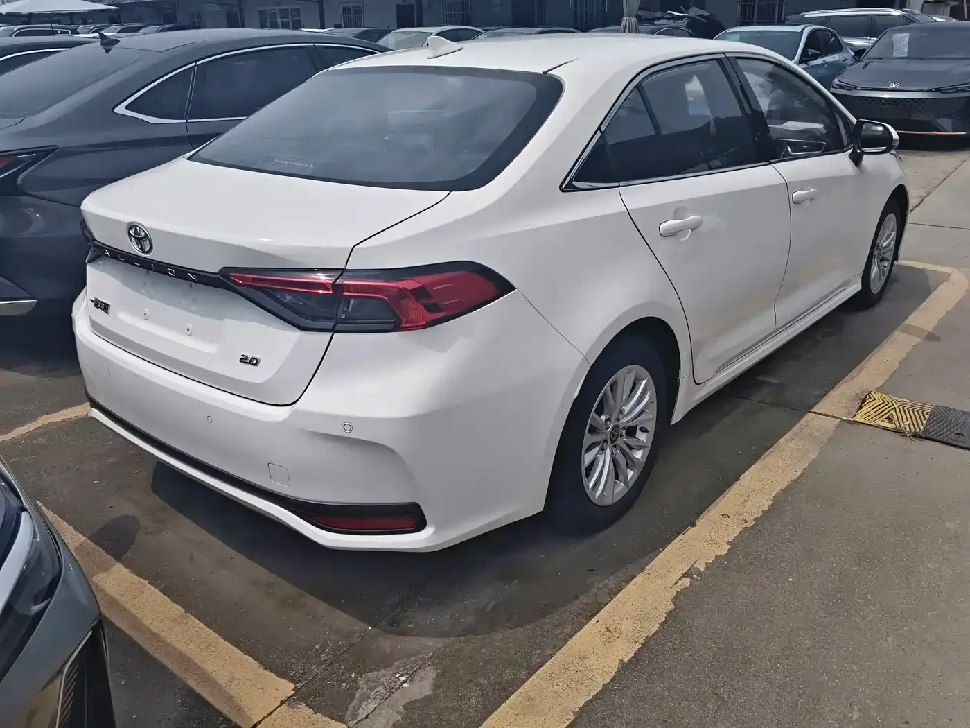 Toyota Allion 2023 2.0L Zunyue Edition — Фото автомобиля 15