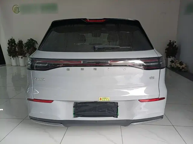 Geely Galaxy E5 — Фото автомобиля 5