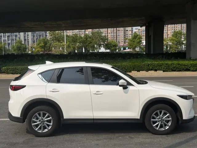 Mazda CX-5 — Фото автомобиля 4