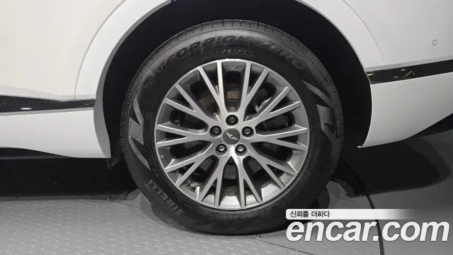 Genesis GV80 2.5T Бензин AWD — Фото автомобиля 20