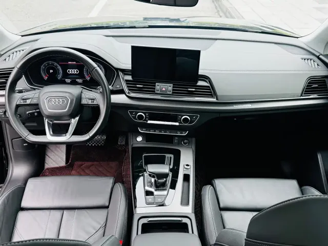 Audi Q5L — Фото автомобиля 6