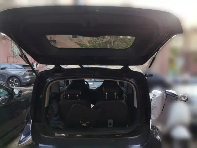 Baojun KiWi EV — Фото автомобиля 15