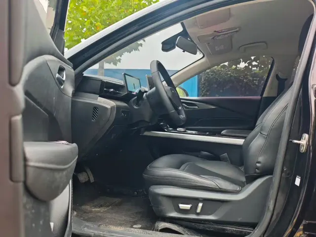 Wuling Starlight — Фото автомобиля 4