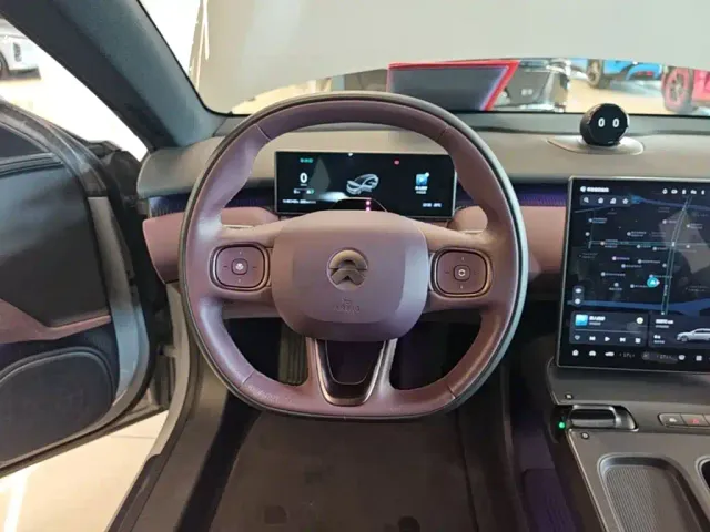 Nio ET5 Touring — Фото автомобиля 10