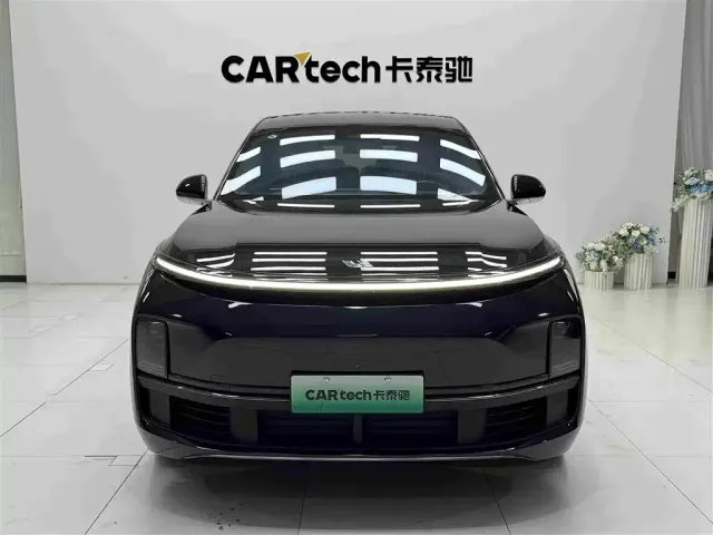 Фотография автомобиля — Li Auto L8