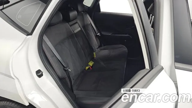 Hyundai Kona Kona (SX2) Бензин 1.6 Turbo 4WD — Фото автомобиля 8