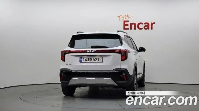 Kia Seltos New — Фото автомобиля 4