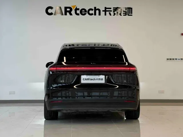 Li Auto i6 — Фото автомобиля 5