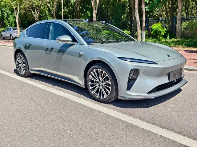 Nio ET5 — Фото автомобиля 3