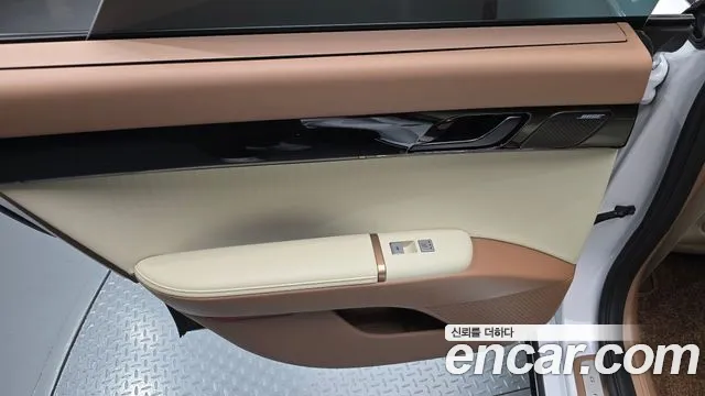 Hyundai Grandeur — Фото автомобиля 22