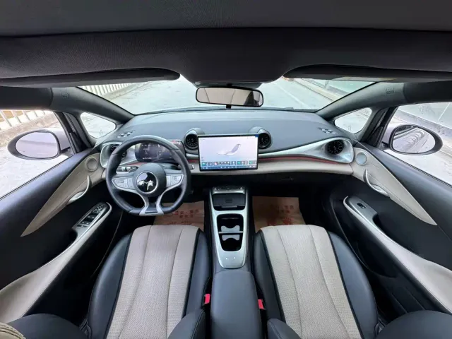 BYD Dolphin — Фото автомобиля 8