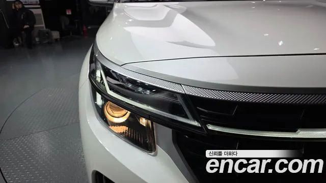 Kia Seltos — Фото автомобиля 7