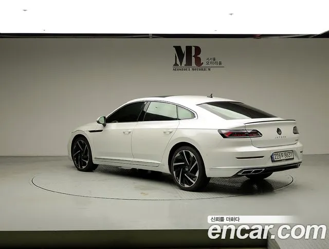 Volkswagen Arteon Arteon 2.0 TDI R-LINE 4Motion — Фото автомобиля 4