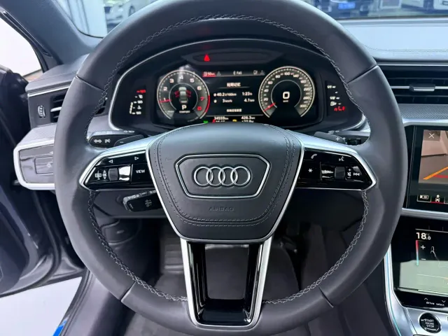Audi A6L — Фото автомобиля 8