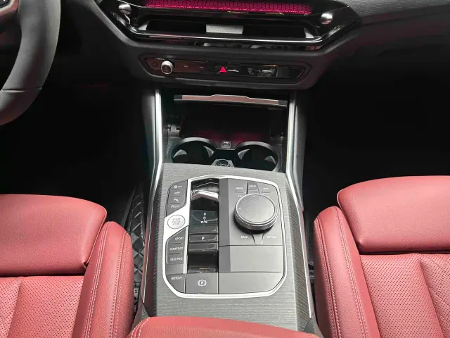 BMW 3 Series — Фото автомобиля 17