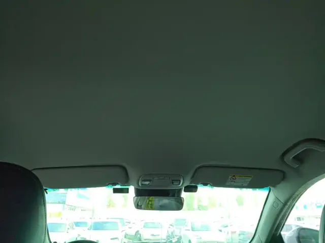 Geely Geometry G6 — Фото автомобиля 17