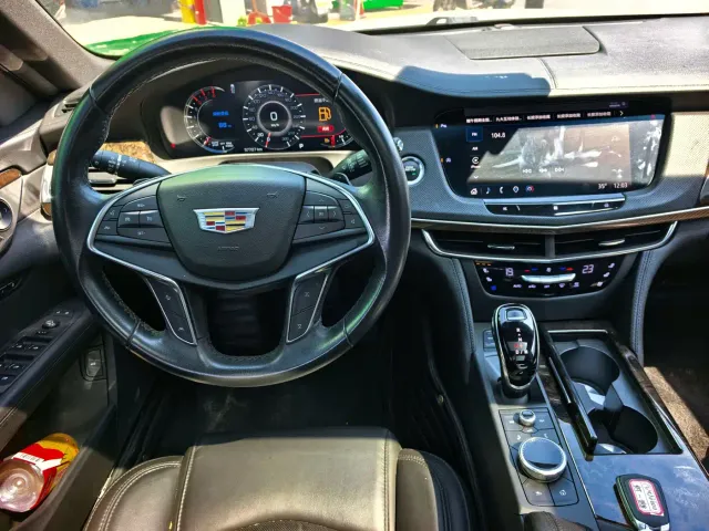 Cadillac CT6 — Фото автомобиля 11