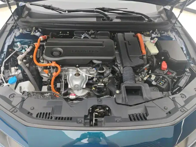 Honda Accord — Фото автомобиля 10
