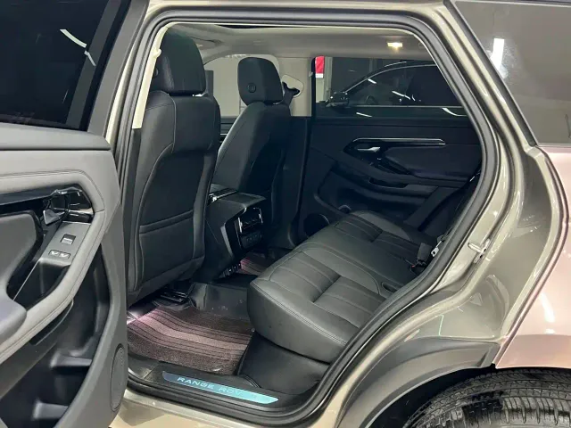 Land Rover Range Rover Evoque — Фото автомобиля 10