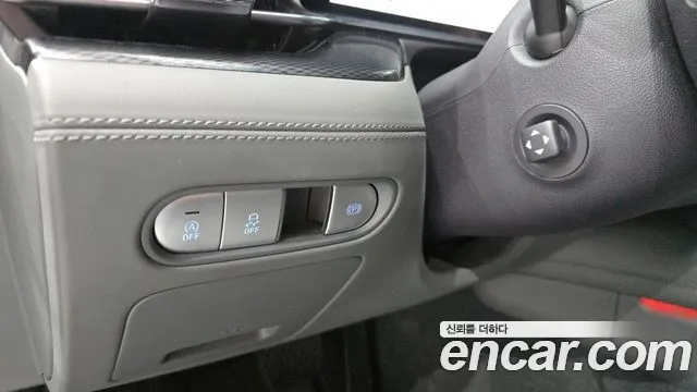 Genesis G90 Бензин 3.5 Turbo 2WD — Фото автомобиля 27
