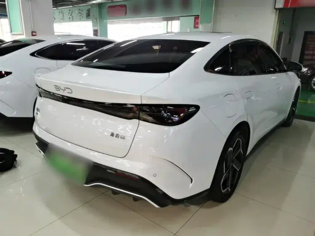 BYD Seal 06 — Фото автомобиля 6