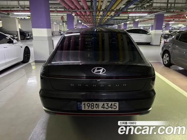 Hyundai Grandeur — Фото автомобиля 6