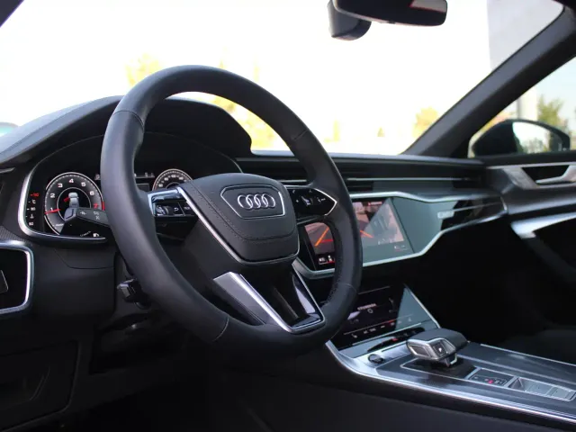 Audi A6L — Фото автомобиля 8