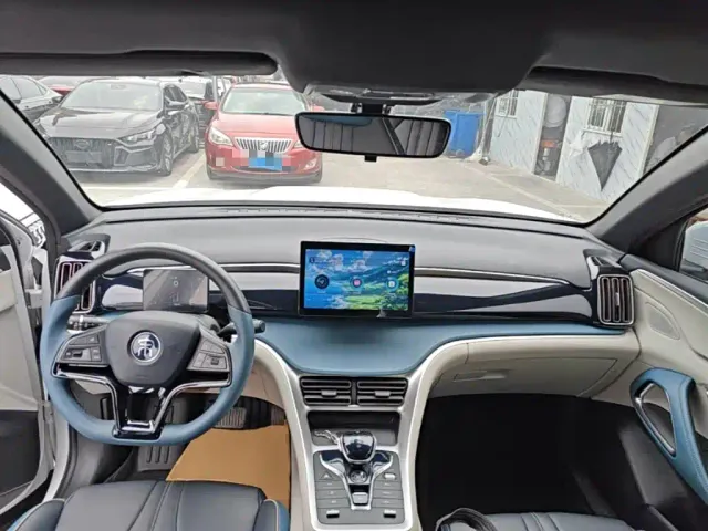 BYD Song Pro — Фото автомобиля 9