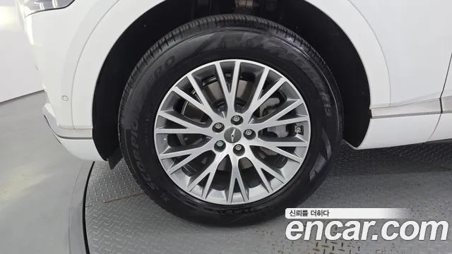 Genesis GV80 — Фото автомобиля 5