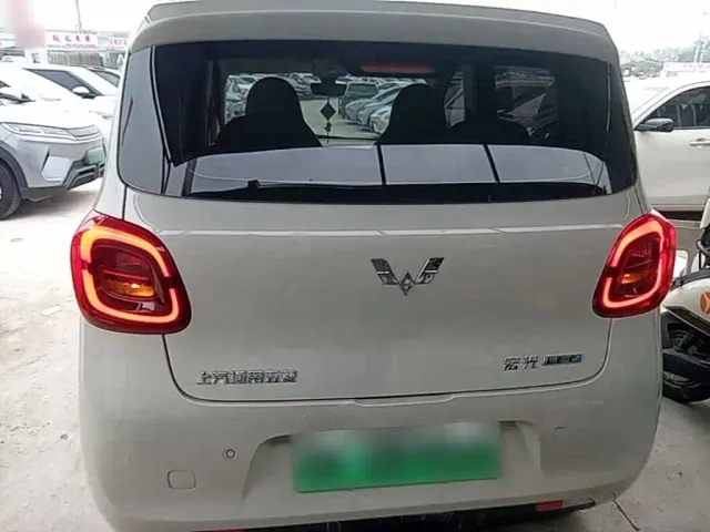 Wuling Hongguang Mini EV — Фото автомобиля 5
