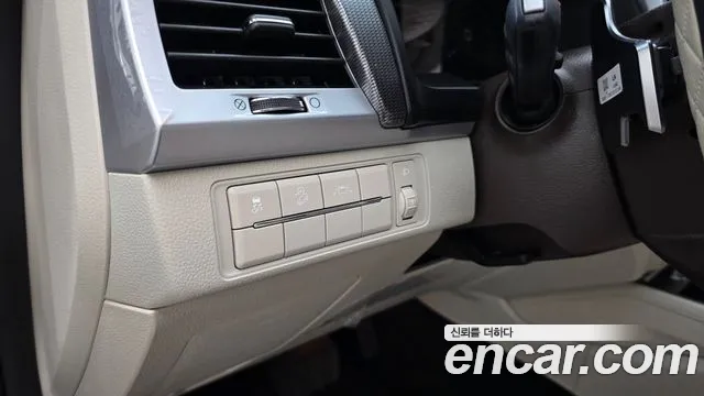 KG_Mobility_Ssangyong Rexton All Rexton Дизель 2.2 2WD — Фото автомобиля 17