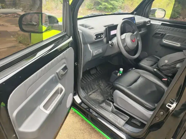 Wuling Zhiguang NEV — Фото автомобиля 15