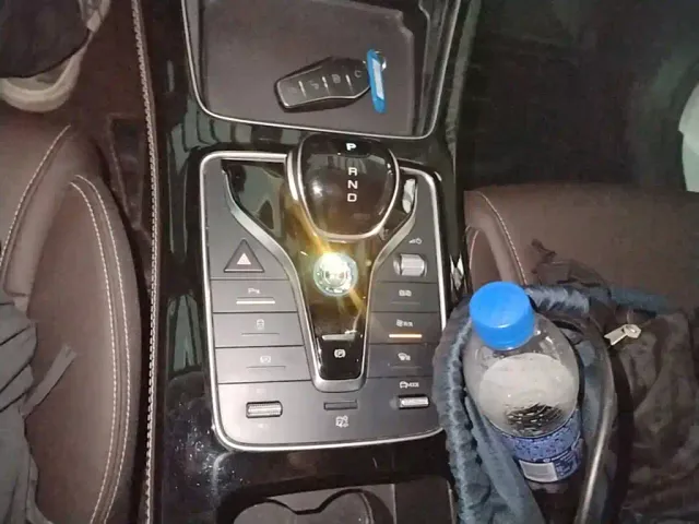 BYD Song MAX — Фото автомобиля 13