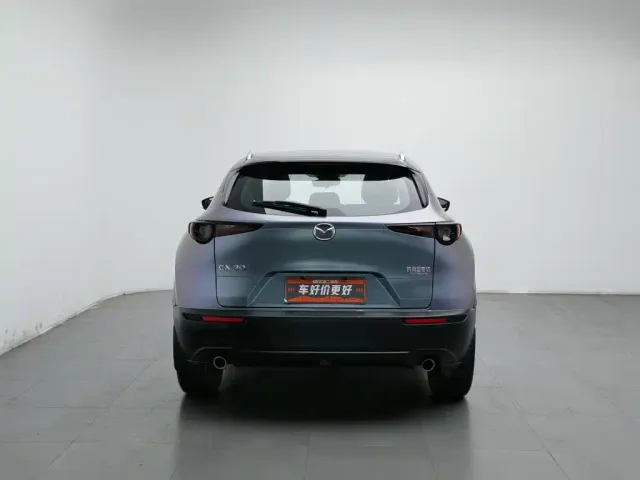 Mazda CX-30 — Фото автомобиля 4