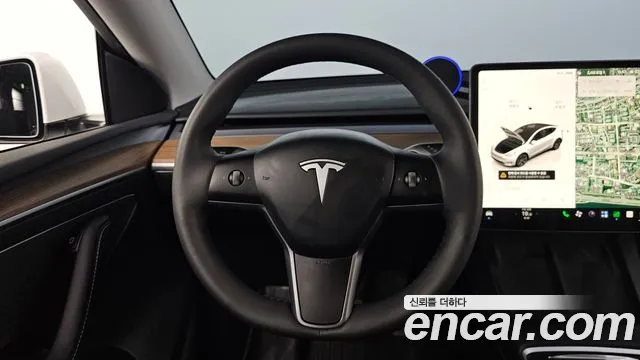 Tesla Model Y — Фото автомобиля 13