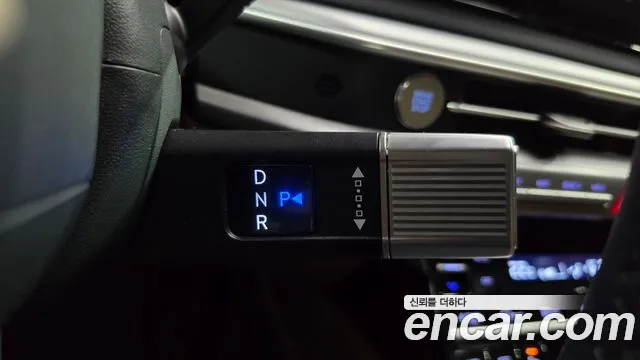Hyundai Grandeur — Фото автомобиля 3