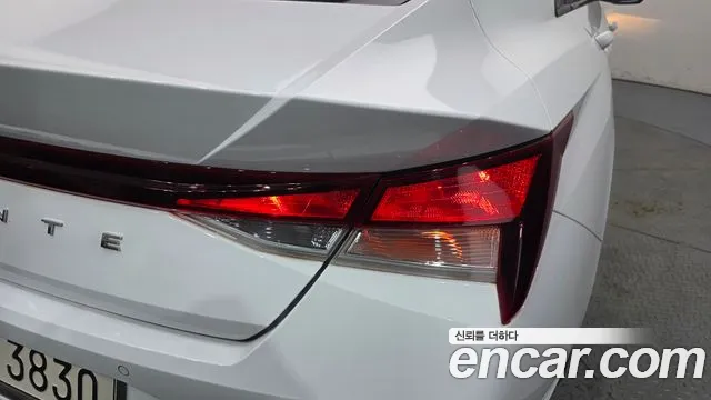 Hyundai AVANTE Avante (CN7) — Фото автомобиля 23