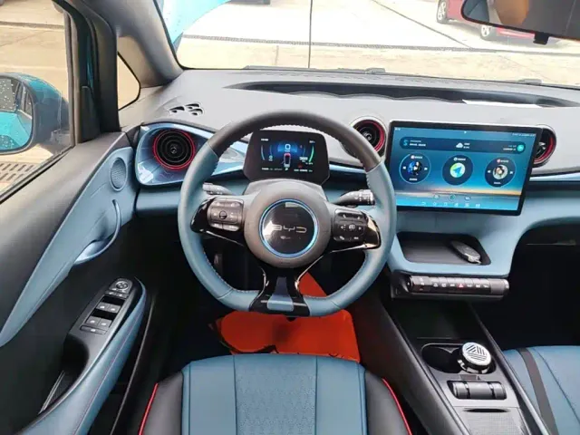 BYD Dolphin — Фото автомобиля 10