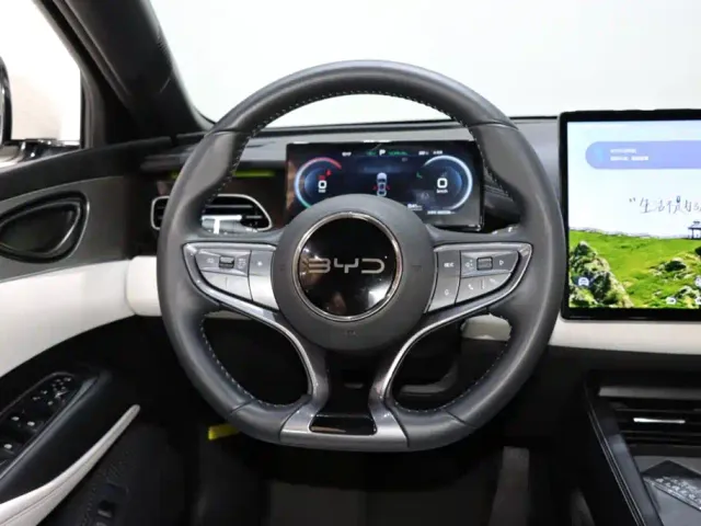 BYD Seal 06 — Фото автомобиля 12