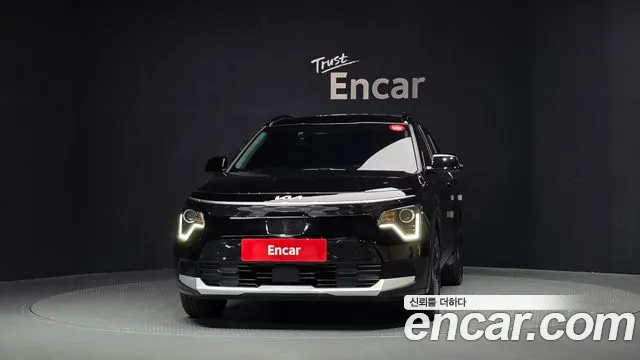 Kia Niro — Фото автомобиля 3