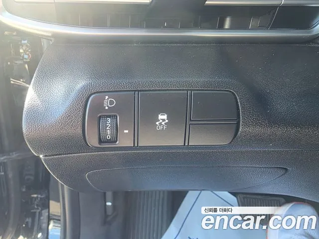Hyundai Avante CN7 — Фото автомобиля 12
