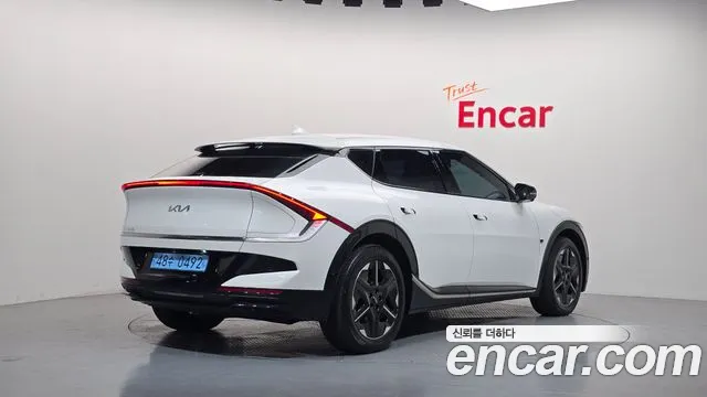 Kia EV6 EV6 (New) — Фото автомобиля 2