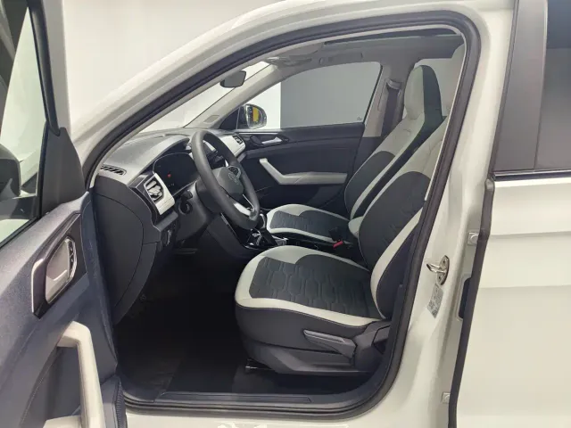 Volkswagen Tharu — Фото автомобиля 5
