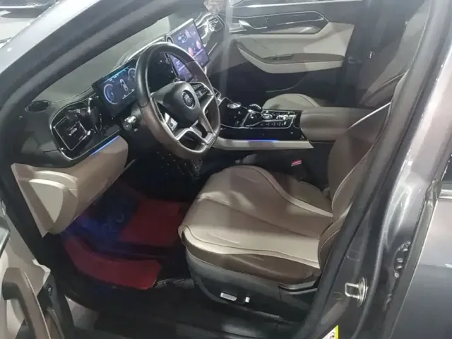 BYD Qin PLUS 2023 Champion Edition EV 610KM Excellence — Фото автомобиля 10