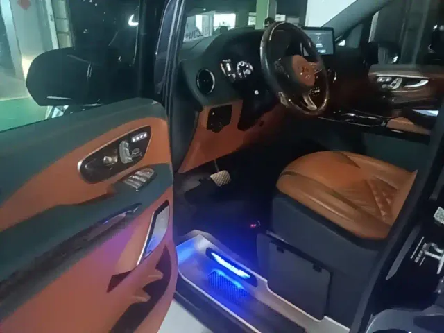 Mercedes-Benz Vito — Фото автомобиля 15