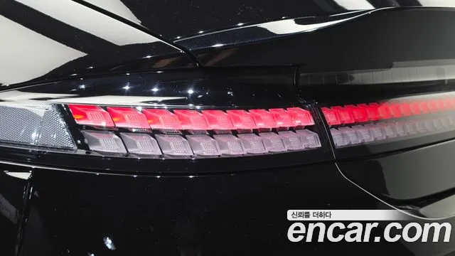 Hyundai Ioniq 6 — Фото автомобиля 23