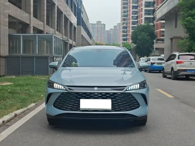 BYD Qin PLUS — Фото автомобиля 2
