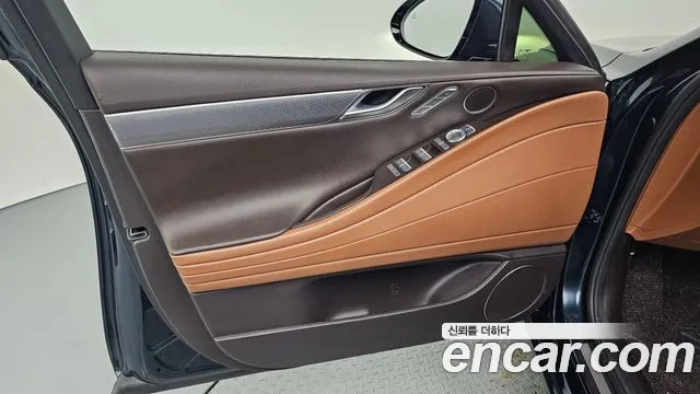 Genesis G80 Бензин 2.5 турбо AWD — Фото автомобиля 22