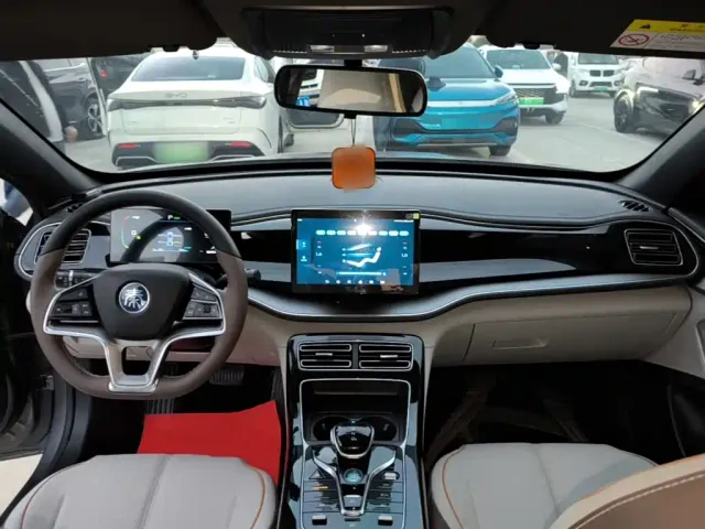 BYD Qin PLUS — Фото автомобиля 9